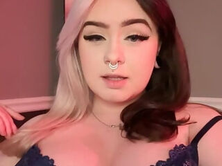 Piercednoodle Whips her titty's out and plays with them