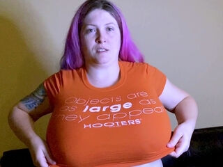 Big boobs milf masturbates with her dildo