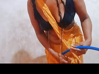 Hot girl sexy video.in home sex.bathing college girl.hot sari wife.school teacher hot seen with sari.school girl.college girl se