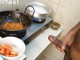Chubby School girl gets buttfucked by Big Black Cock in kitchen room.
