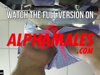 Alphamales.com - Thank you for fucking me, boss !