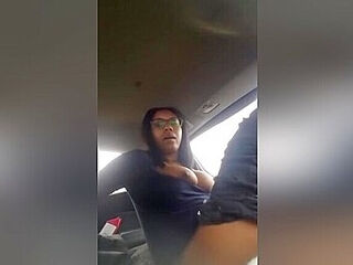 Ebony Coed Babe Car Twerk