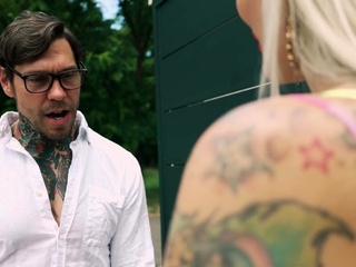 Tattooed Blonde MILF Blondie Bombshell Fucked Hardcore