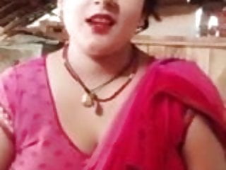 Live Indian Red Sexy Big Boob Aunty