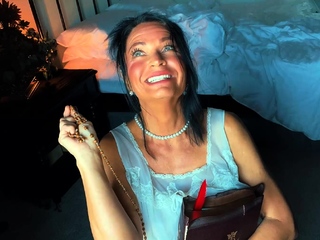 Cheep looking amateur milf brunette Vannah