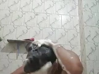 Beautiful sexy Desi Bhabhi nude bathing video Part-1