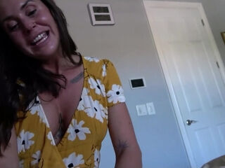 Cool homemade video with an amazing step-MILF before a cumshot on her best tits!