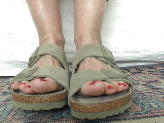 Summer Sandals Show, Two-strap Sandals, Lady Victoria Valente