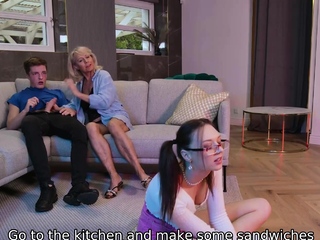 MATURE4K. Moms Twisted Game