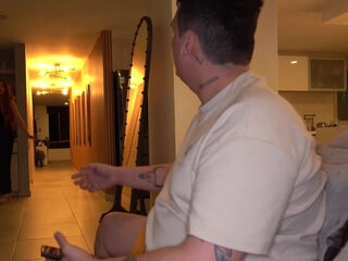 My Colombian wife sweats under a male, I'm a cuckold, I love creampies in my bitch