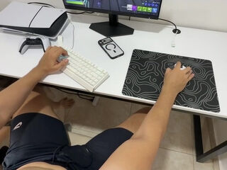 My stepsister wants me to stop playing videogames and fuck her while are parents are away
