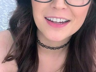 Big boobs milf masturbates with her dildo