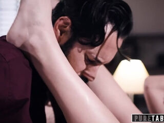 Fertility clinic dude has to cuck the guy to knock that bitch up